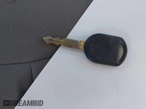 ✅ 2005 Ford F-150 STX • VIN: 1FTRX12W75NA34604 • Lot: 43631320. Wystawiony na IAAI z przebiegiem 236 480 mil. Bezpłatny archiwum sprzedaży aukcyjnych z USA i szczegółowy raport historii pojazdu na DreamBid. Zdjęcie 11.