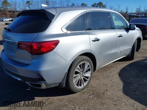 ✅ 2017 Acura MDX Technology • VIN: 5FRYD4H59HB038465 • Lot: 41580932. Listed on IAAI with 132,025 mi. Free auction sales archive from the USA and detailed vehicle history report at DreamBid. Image 4.
