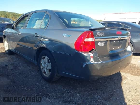 2005 Chevrolet Malibu LS с VIN 1G1ZT54885F230491, выставлен на аукционе IAAI как лот 43520734 с пробегом 215 835 миль миль и . История ставок и продаж доступна на DreamBid. Изображение 3.