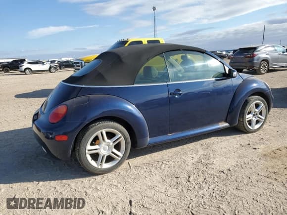 ✅ 2005 Volkswagen Beetle GLS • VIN: 3VWCD31Y25M304150 • Lot: 84101834. Listed on Copart with 107,600 mi. Free auction sales archive from the USA and detailed vehicle history report at DreamBid. Image 3.