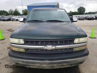 ✅ 2001 Chevrolet Silverado 1500 LS • VIN: 1GCEC14V61Z233094 • Лот: 67342794. Опубликован ранее на Copart с пробегом 113 058 миль. Бесплатный доступ к архиву аукционных продаж из США и подробный отчёт об истории автомобиля на DreamBid. Изображение 5.