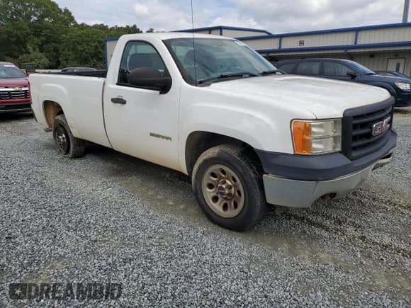 ✅ 2011 GMC Sierra 1500 Work Truck • VIN: 1GTN1TEA8BZ333325 • Лот: 82067595. Опубликован ранее на Copart с пробегом 273 859 миль. Бесплатный доступ к архиву аукционных продаж из США и подробный отчёт об истории автомобиля на DreamBid. Изображение 4.