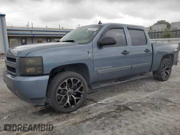 2008 Chevrolet Silverado 1500 LS with VIN 2GCEC13C281326634, listed as a Copart auction lot 87455505 with 228,880 mi miles and Salvage title. Bid and sale history available at DreamBid. Image 1.