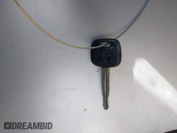 2001 Toyota Highlander с VIN JTEGD21A110003587, выставлен на аукционе IAAI как лот 42961179 с пробегом 170 714 миль миль и . История ставок и продаж доступна на DreamBid. Изображение 11.