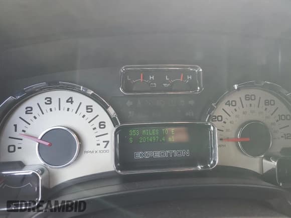 ✅ 2014 Ford Expedition Max Limited • VIN: 1FMJK2A59EEF31403 • Лот: 48234855. Опубликован ранее на Copart с пробегом 201 497 миль. Бесплатный доступ к архиву аукционных продаж из США и подробный отчёт об истории автомобиля на DreamBid. Изображение 9.