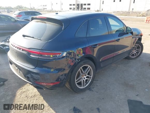 ✅ 2021 Porsche Macan • VIN: WP1AA2A56MLB13767 • Lot: 42691523. Wystawiony na IAAI z przebiegiem 54 658 mil. Bezpłatny archiwum sprzedaży aukcyjnych z USA i szczegółowy raport historii pojazdu na DreamBid. Zdjęcie 4.