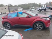 ✅ 2018 Toyota C-HR XLE • VIN: NMTKHMBX3JR019156 • Lot: 43415158. Listed on IAAI with 28,348 mi. Free auction sales archive from the USA and detailed vehicle history report at DreamBid. Image 13.