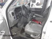 ✅ 2009 Ford Econoline Cargo Commercial • VIN: 1FTNS24W39DA38273 • Lot: 43615222. Wystawiony na IAAI z przebiegiem 74 198 mil. Bezpłatny archiwum sprzedaży aukcyjnych z USA i szczegółowy raport historii pojazdu na DreamBid. Zdjęcie 5.