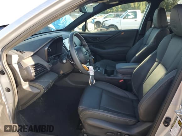 ✅ 2024 Subaru Outback Wilderness • VIN: 4S4BTGUD4R3242416 • Lot: 68422835. Wystawiony na Copart z przebiegiem 18 210 mil. Bezpłatny archiwum sprzedaży aukcyjnych z USA i szczegółowy raport historii pojazdu na DreamBid. Zdjęcie 7.