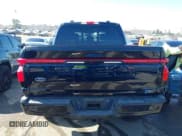 ✅ 2023 Ford F-150 Lightning Pro • VIN: 1FT6W1EV3PWG05365 • Лот: 43109323. Опубликован ранее на IAAI с пробегом 53 502 миль. Бесплатный доступ к архиву аукционных продаж из США и подробный отчёт об истории автомобиля на DreamBid. Изображение 17.