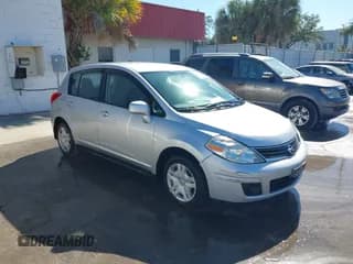✅ 2011 Nissan Versa S • VIN: 3N1BC1CP3BL395444 • Lot: 43681592. Listed on IAAI with 193,372 mi. Free auction sales archive from the USA and detailed vehicle history report at DreamBid. Image 1.