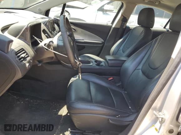 ✅ 2013 Chevrolet Volt • VIN: 1G1RB6E49DU145593 • Lot: 60851864. Wystawiony na Copart z przebiegiem 110 864 mil. Bezpłatny archiwum sprzedaży aukcyjnych z USA i szczegółowy raport historii pojazdu na DreamBid. Zdjęcie 7.