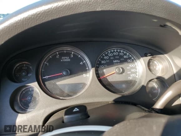 ✅ 2007 Chevrolet Silverado 2500HD 1LT • VIN: 1GCHK23617F514391 • Lot: 86234595. Wystawiony na Copart z przebiegiem Nie podano. Bezpłatny archiwum sprzedaży aukcyjnych z USA i szczegółowy raport historii pojazdu na DreamBid. Zdjęcie 9.