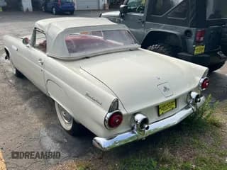 ✅ 1955 Ford Thunderbird • VIN: P5FH196050 • Лот: 57207065. Опубликован ранее на Copart с пробегом 79 924 миль. Бесплатный доступ к архиву аукционных продаж из США и подробный отчёт об истории автомобиля на DreamBid. Изображение 3.