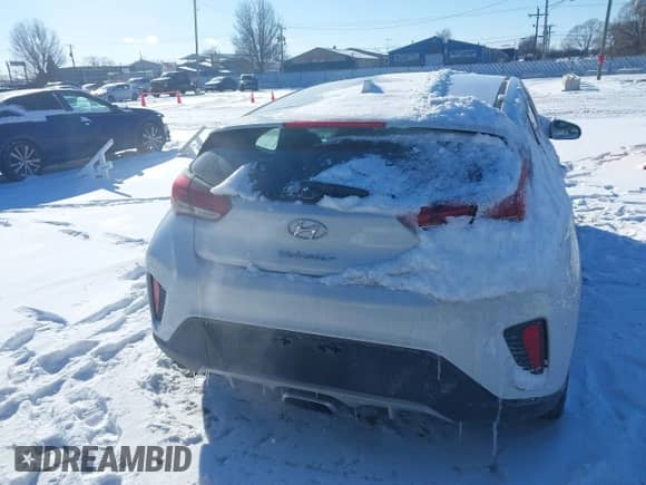 2019 Hyundai Veloster Premium with VIN KMHTG6AFXKU018415, listed as a IAAI auction lot 41575175 with 71,978 mi miles and . Bid and sale history available at DreamBid. Image 16.