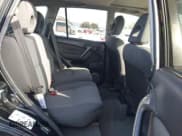 ✅ 2005 Toyota RAV4 • VIN: JTEGD20V750050293 • Лот: 43715840. Опубликован ранее на IAAI с пробегом 175 783 миль. Бесплатный доступ к архиву аукционных продаж из США и подробный отчёт об истории автомобиля на DreamBid. Изображение 8.