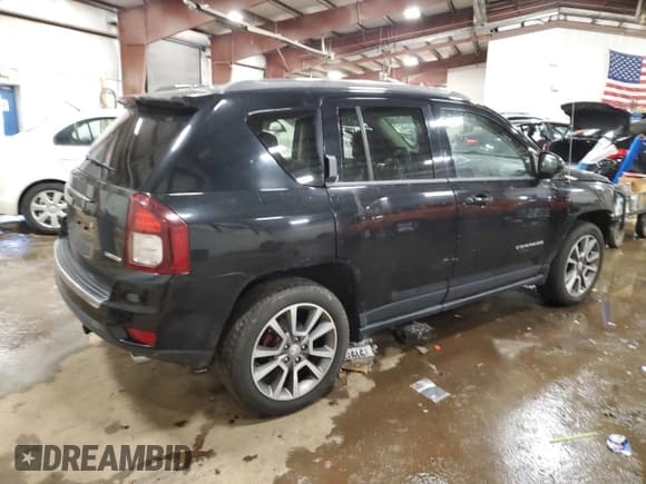 ✅ 2015 Jeep Compass Limited • VIN: 1C4NJDCB8FD188467 • Лот: 91859605. Опубликован ранее на Copart с пробегом 59 468 миль. Бесплатный доступ к архиву аукционных продаж из США и подробный отчёт об истории автомобиля на DreamBid. Изображение 3.