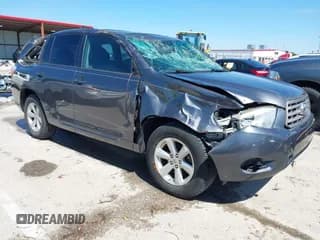 ✅ 2010 Toyota Highlander SE • VIN: 5TDJK3EHXAS035559 • Lot: 42385112. Listed on IAAI with 97,788 mi. Free auction sales archive from the USA and detailed vehicle history report at DreamBid. Image 1.