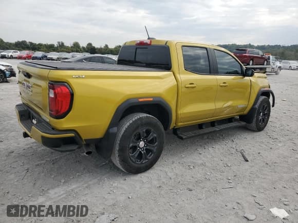✅ 2023 GMC Canyon 4WD Elevation • VIN: 1GTP6BEK7P1194937 • Lot: 82553115. Wystawiony na Copart z przebiegiem 31 540 mil. Bezpłatny archiwum sprzedaży aukcyjnych z USA i szczegółowy raport historii pojazdu na DreamBid. Zdjęcie 3.