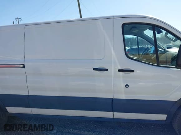 ✅ 2017 Ford Transit • VIN: 1FTYR2YM0HKA50926 • Lot: 41742284. Listed on IAAI with 73,913 mi. Free auction sales archive from the USA and detailed vehicle history report at DreamBid. Image 13.