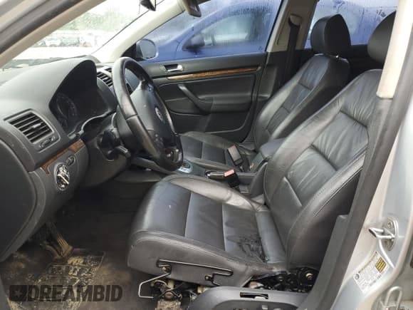 ✅ 2005 Volkswagen Jetta 2.5L • VIN: 3VWDG71K55M621953 • Lot: 55621375. Listed on Copart with 148,330 mi. Free auction sales archive from the USA and detailed vehicle history report at DreamBid. Image 7.