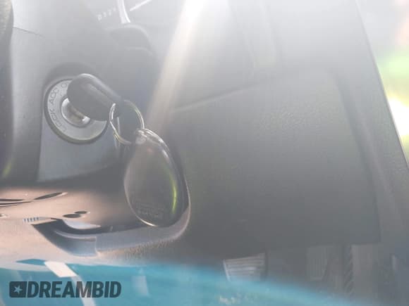 ✅ 2006 Hummer H3 • VIN: 5GTDN136568146759 • Lot: 43231604. Listed on IAAI with 189,858 mi. Free auction sales archive from the USA and detailed vehicle history report at DreamBid. Image 11.