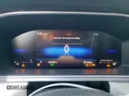 ✅ 2025 Volkswagen Taos SE • VIN: 3VVUC7B24SM008944 • Lot: 92233195. Wystawiony na Copart z przebiegiem 20 686 mil. Bezpłatny archiwum sprzedaży aukcyjnych z USA i szczegółowy raport historii pojazdu na DreamBid. Zdjęcie 9.