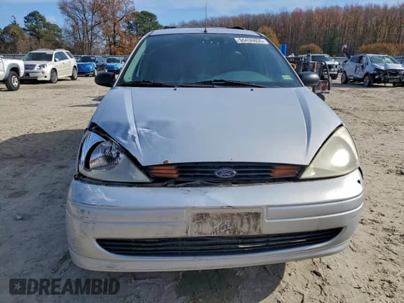 ✅ 2001 Ford Focus SE • VIN: 1FAHP36331W298095 • Lot: 94436855. Listed on Copart with 176,068 mi. Free auction sales archive from the USA and detailed vehicle history report at DreamBid. Image 5.