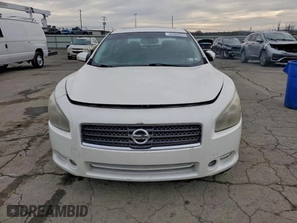 ✅ 2011 Nissan Maxima SV • VIN: 1N4AA5AP1BC805524 • Lot: 93909655. Listed on Copart with 109,701 mi. Free auction sales archive from the USA and detailed vehicle history report at DreamBid. Image 5.