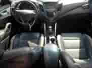 2016 Hyundai Veloster Turbo z VIN KMHTC6AE5GU252388, wystawiony jako Copart lot #48964145 z przebiegiem 137 421 mil mil oraz Szkoda całkowita • Salvage title. Historia ofert i sprzedaży dostępna na DreamBid. Obrazek 8.