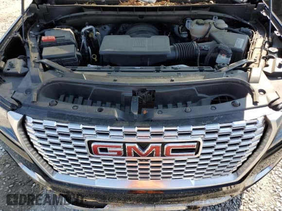 ✅ 2021 GMC Yukon XL Denali • VIN: 1GKS2JKL6MR358824 • Lot: 80072055. Listed on Copart with 88,552 mi. Free auction sales archive from the USA and detailed vehicle history report at DreamBid. Image 12.