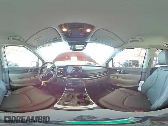 ✅ 2025 Kia Carnival LXS • VIN: KNDNB5K36S6520806 • Lot: 69186445. Wystawiony na Copart z przebiegiem 10 643 mil. Bezpłatny archiwum sprzedaży aukcyjnych z USA i szczegółowy raport historii pojazdu na DreamBid. Zdjęcie 15.