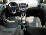 2020 Chevrolet Sonic LS с VIN 1G1JB5SB7L4140773, выставлен на аукционе Copart как лот 65811485 с пробегом 102 484 миль миль и Списание • Salvage title. История ставок и продаж доступна на DreamBid. Изображение 8.