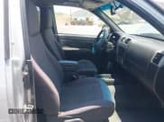 ✅ 2012 Chevrolet Colorado 1LT • VIN: 1GCESCF98C8127897 • Лот: 42392422. Опубликован ранее на IAAI с пробегом 175 586 миль. Бесплатный доступ к архиву аукционных продаж из США и подробный отчёт об истории автомобиля на DreamBid. Изображение 5.