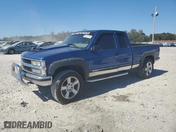 ✅ 1997 Chevrolet Silverado 1500 • VIN: 1GCEK19M4VE147928 • Lot: 86995605. Listed on Copart with 311,719 mi. Free auction sales archive from the USA and detailed vehicle history report at DreamBid. Image 1.