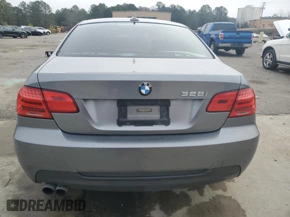 ✅ 2012 BMW 3 Series 328i • VIN: WBAKE3C57CE770591 • Lot: 43277345. Listed on Copart with 148,216 mi. Free auction sales archive from the USA and detailed vehicle history report at DreamBid. Image 6.