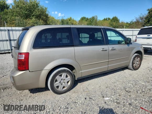 ✅ 2009 Dodge Grand Caravan SE • VIN: 2D8HN44E19R636447 • Lot: 85567455. Listed on Copart with 152,227 mi. Free auction sales archive from the USA and detailed vehicle history report at DreamBid. Image 3.