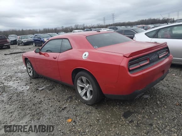 ✅ 2015 Dodge Challenger SXT • VIN: 2C3CDZAG8FH798502 • Lot: 37275353. Wystawiony na Copart z przebiegiem 150 313 mil. Bezpłatny archiwum sprzedaży aukcyjnych z USA i szczegółowy raport historii pojazdu na DreamBid. Zdjęcie 2.