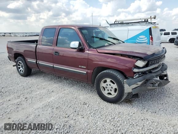 ✅ 2002 Chevrolet Silverado 1500 LS • VIN: 2GCEC19T621264539 • Лот: 71929794. Опубликован ранее на Copart с пробегом 249 283 миль. Бесплатный доступ к архиву аукционных продаж из США и подробный отчёт об истории автомобиля на DreamBid. Изображение 4.