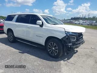 ✅ 2021 Chevrolet Suburban LT • VIN: 1GNSCCKD4MR308637 • Lot: 41275312. Wystawiony na IAAI z przebiegiem 84 833 mil. Bezpłatny archiwum sprzedaży aukcyjnych z USA i szczegółowy raport historii pojazdu na DreamBid. Zdjęcie 1.