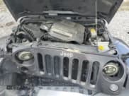 ✅ 2014 Jeep Wrangler Unlimited Sahara • VIN: 1C4BJWEG0EL258765 • Lot: 84206115. Wystawiony na Copart z przebiegiem 143 903 mil. Bezpłatny archiwum sprzedaży aukcyjnych z USA i szczegółowy raport historii pojazdu na DreamBid. Zdjęcie 12.