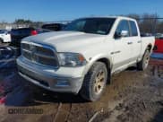 ✅ 2009 Dodge 1500 SLT • VIN: 1D3HV18T19S704077 • Lot: 41741928. Wystawiony na IAAI z przebiegiem 155 812 mil. Bezpłatny archiwum sprzedaży aukcyjnych z USA i szczegółowy raport historii pojazdu na DreamBid. Zdjęcie 2.