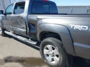 ✅ 2015 Toyota Tacoma PreRunner • VIN: 3TMKU4HN6FM044529 • Lot: 43031258. Listed on IAAI with 167,715 mi. Free auction sales archive from the USA and detailed vehicle history report at DreamBid. Image 17.