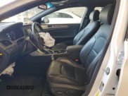 ✅ 2015 Hyundai Sonata Sport • VIN: 5NPE34AB4FH183953 • Lot: 69575695. Wystawiony na Copart z przebiegiem 125 105 mil. Bezpłatny archiwum sprzedaży aukcyjnych z USA i szczegółowy raport historii pojazdu na DreamBid. Zdjęcie 7.