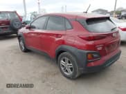 ✅ 2021 Hyundai Kona SE • VIN: KM8K12AA7MU687321 • Lot: 43361634. Wystawiony na IAAI z przebiegiem 146 311 mil. Bezpłatny archiwum sprzedaży aukcyjnych z USA i szczegółowy raport historii pojazdu na DreamBid. Zdjęcie 3.