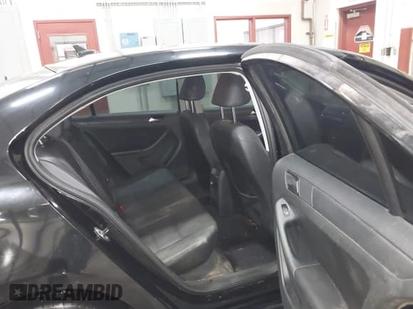 ✅ 2012 Volkswagen Jetta SE • VIN: 3VWDP7AJ7CM316782 • Лот: 43674349. Опубликован ранее на IAAI с пробегом 94 397 миль. Бесплатный доступ к архиву аукционных продаж из США и подробный отчёт об истории автомобиля на DreamBid. Изображение 8.