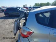 ✅ 2013 Honda Fit • VIN: JHMGE8G38DC015072 • Lot: 41998658. Wystawiony na IAAI z przebiegiem 126 252 mil. Bezpłatny archiwum sprzedaży aukcyjnych z USA i szczegółowy raport historii pojazdu na DreamBid. Zdjęcie 19.