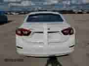 2018 Chevrolet Cruze LT z VIN 1G1BE5SM0J7246944, wystawiony jako Copart lot #70740502 z przebiegiem 73 133 mil mil oraz . Historia ofert i sprzedaży dostępna na DreamBid. Obrazek 6.