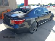 ✅ 2008 Lexus LS 460 • VIN: JTHBL46F185071420 • Lot: 43733303. Wystawiony na IAAI z przebiegiem 97 072 mil. Bezpłatny archiwum sprzedaży aukcyjnych z USA i szczegółowy raport historii pojazdu na DreamBid. Zdjęcie 4.