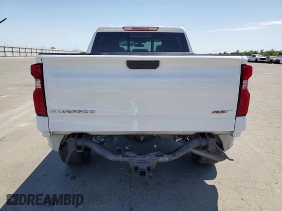 ✅ 2020 Chevrolet Silverado 1500 RST • VIN: 3GCPWDET2LG441605 • Lot: 56899195. Wystawiony na Copart z przebiegiem 42 433 mil. Bezpłatny archiwum sprzedaży aukcyjnych z USA i szczegółowy raport historii pojazdu na DreamBid. Zdjęcie 6.